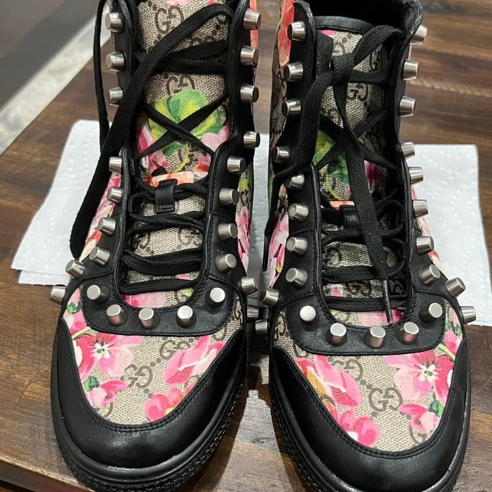 Authentic Gucci Monogram High-Top Sneakers SZ 40 - Picture 9 of 16